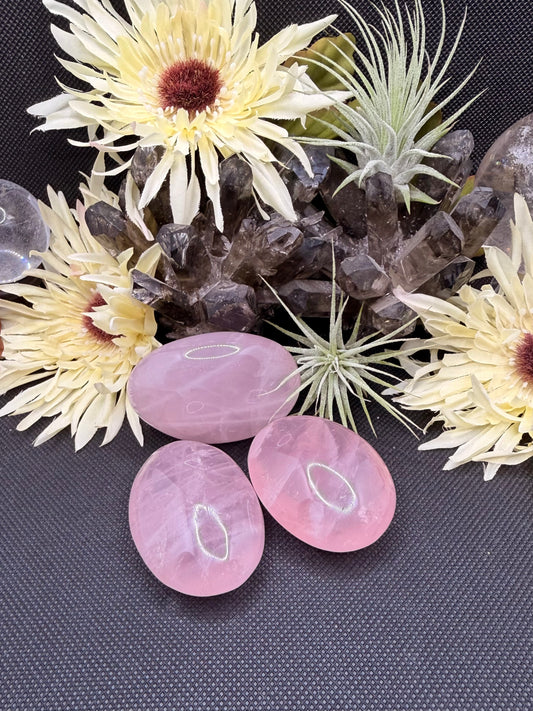 Rose Quartz Palm Stone