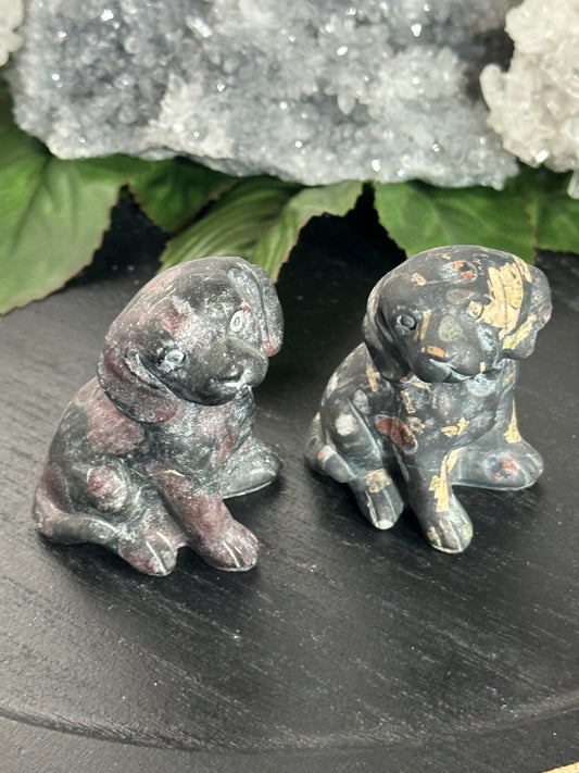 2" Dog Carving (Intuitive Pick)