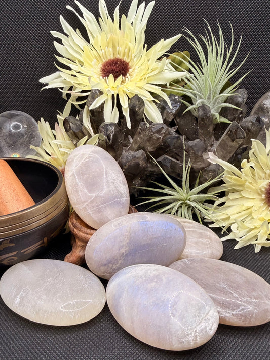 Moonstone Palm Stone