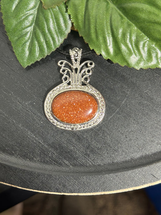 Gold Stone Oval Pendant