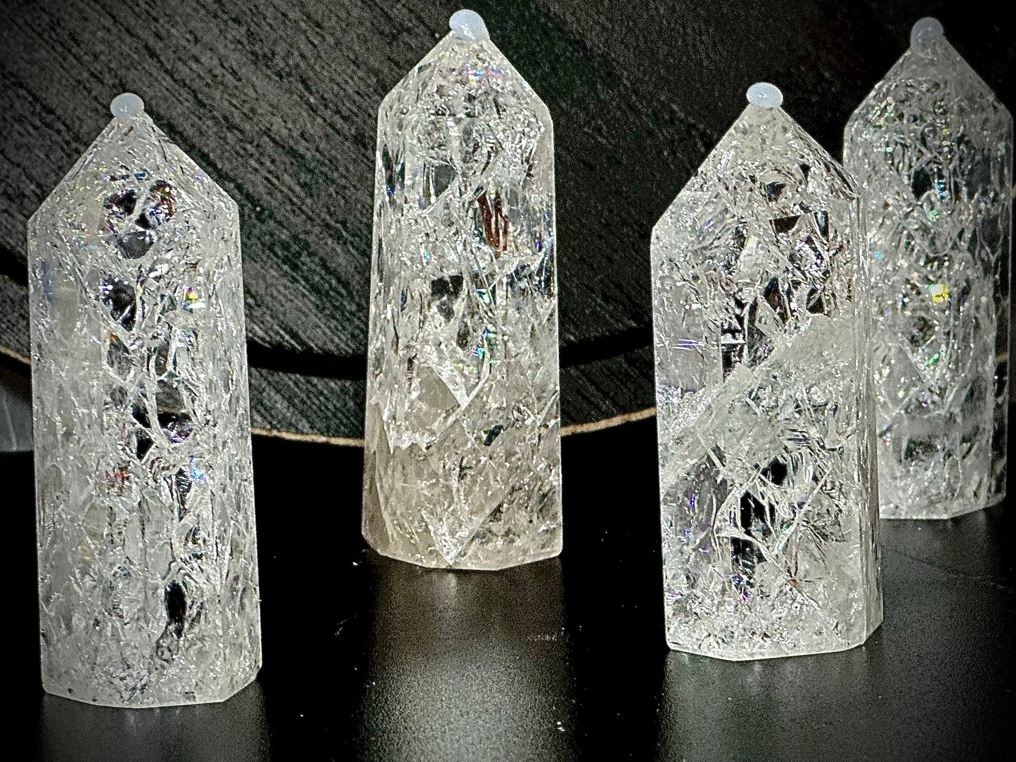 Crackle Quartz Tower